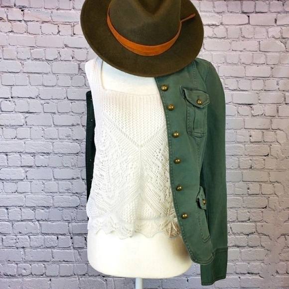 𝅺LOVE Fire Scalloped Hem Open Stitch Tank Top Small - Picture 1 of 10